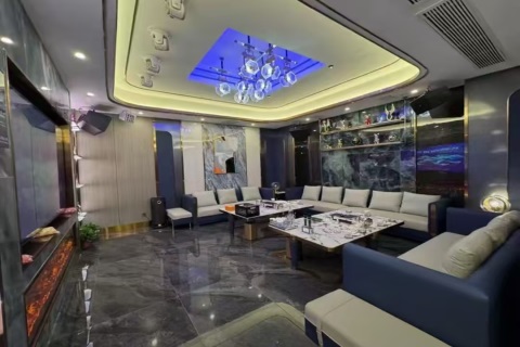 鹤岗夜场招女营销 专车接送环境轻松